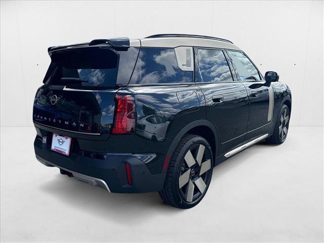 New 2025 MINI Cooper Countryman S w/ Comfort Package Max image 2