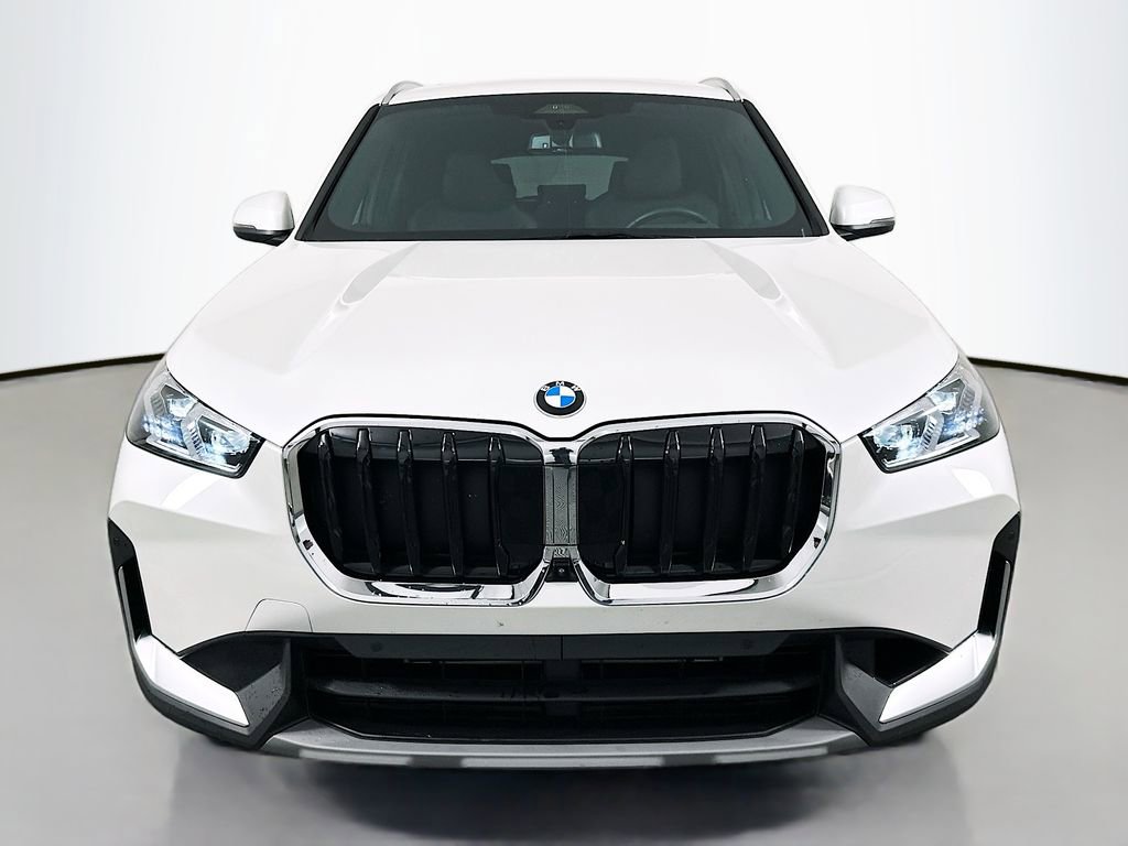 Certified 2023 BMW X1 xDrive28i w/ Premium Package image 2