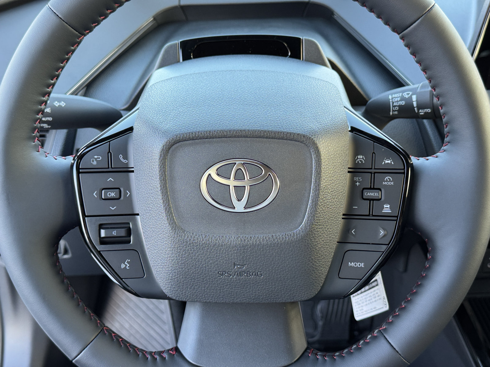 New 2027 Toyota Prius Plug-In Hybrid FWD image 21