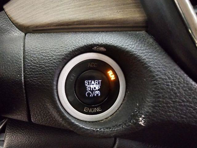 Used 2015 Chrysler 200 C w/ Navigation & Sound Group I FWD image 15