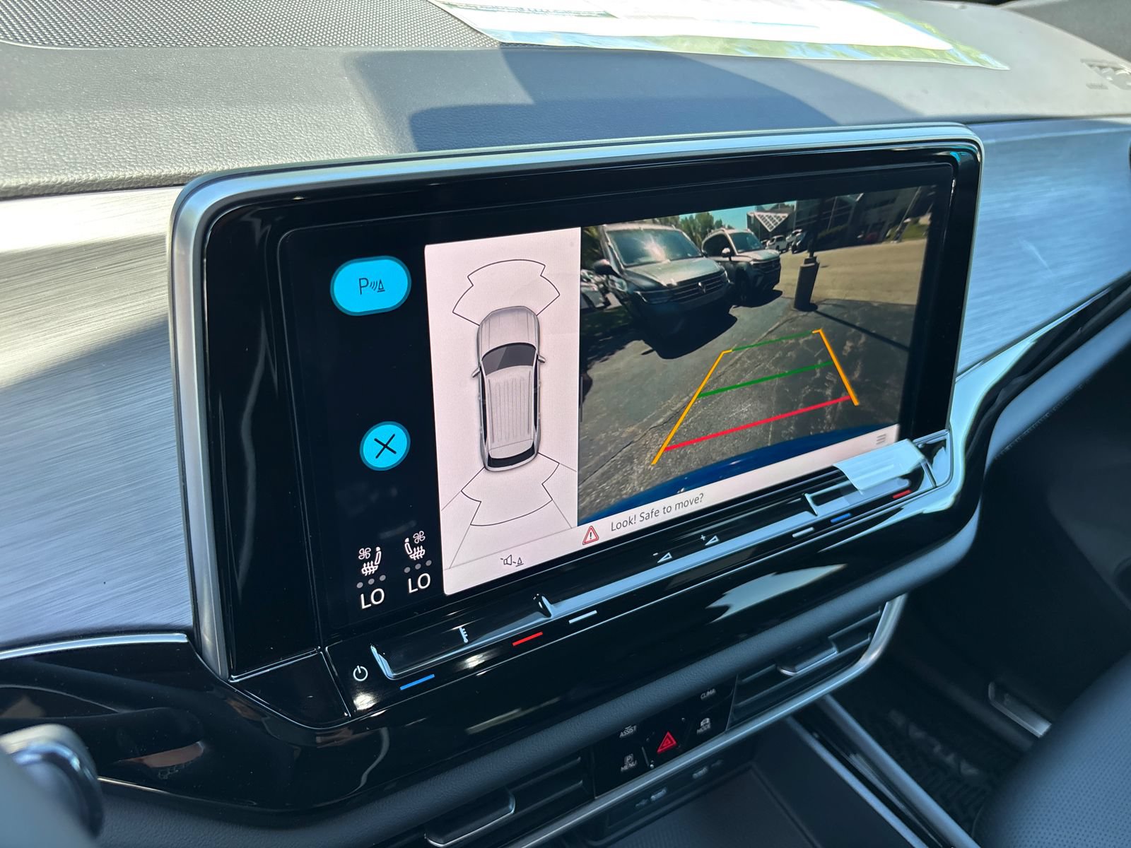 New 2026 Volkswagen Atlas Cross Sport SE AWD/4WD image 20
