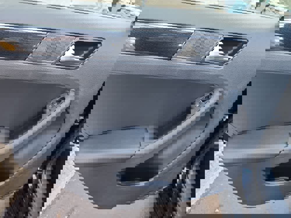 Used 2017 Volkswagen Jetta SEL image 25