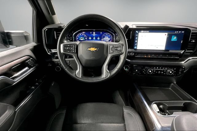 Used 2024 Chevrolet Silverado 2500 LTZ w/ LTZ Premium Package AWD/4WD image 9