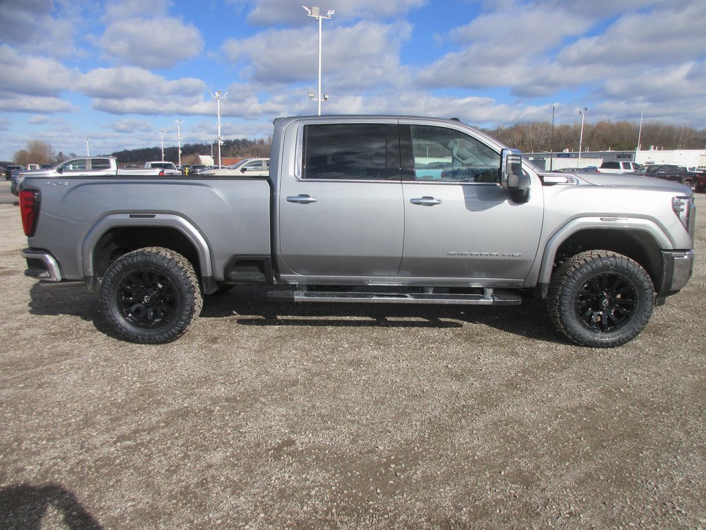 New 2026 GMC Sierra 2500 SLT w/ SLT Premium Package image 3