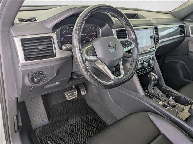 Used 2023 Volkswagen Atlas Cross Sport SEL R-Line image 10