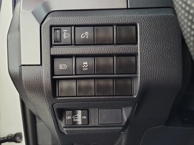 Used 2024 Toyota Tacoma SR5 RWD image 23