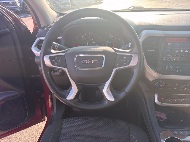 Used 2020 GMC Acadia SLE w/ Driver Convenience Package FWD image 19
