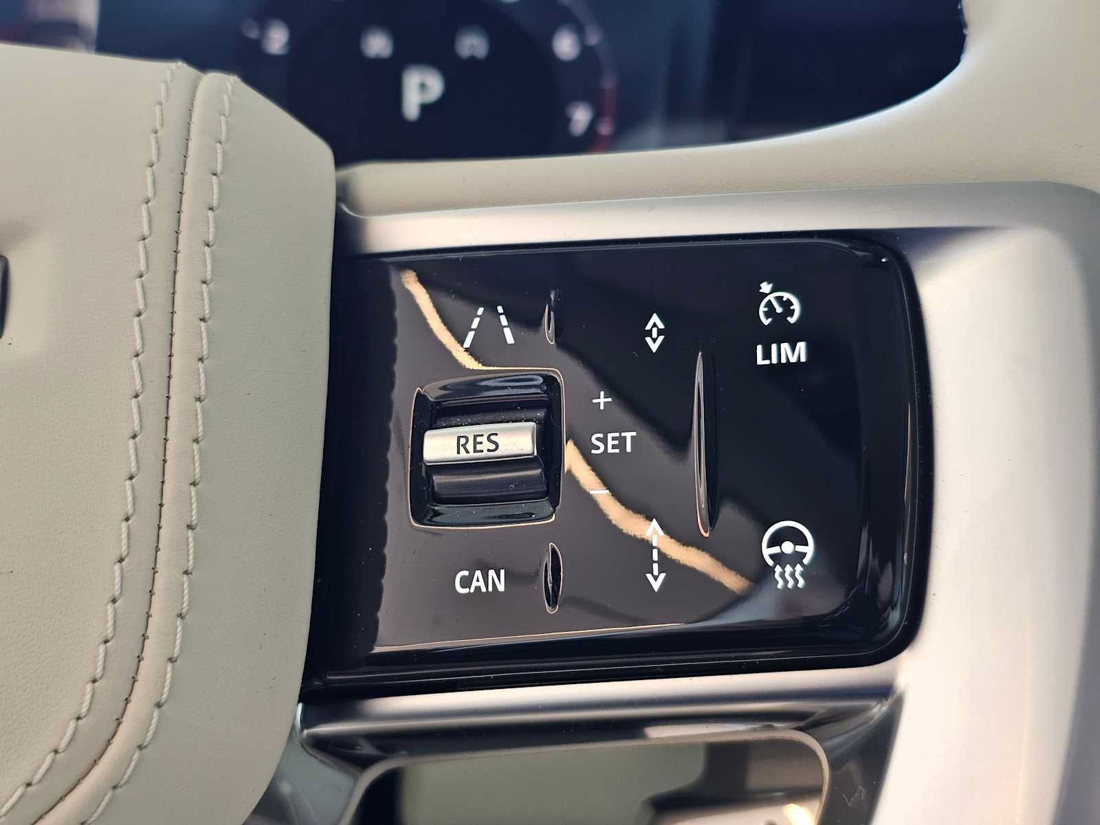 New 2026 Land Rover Range Rover SV AWD/4WD image 28