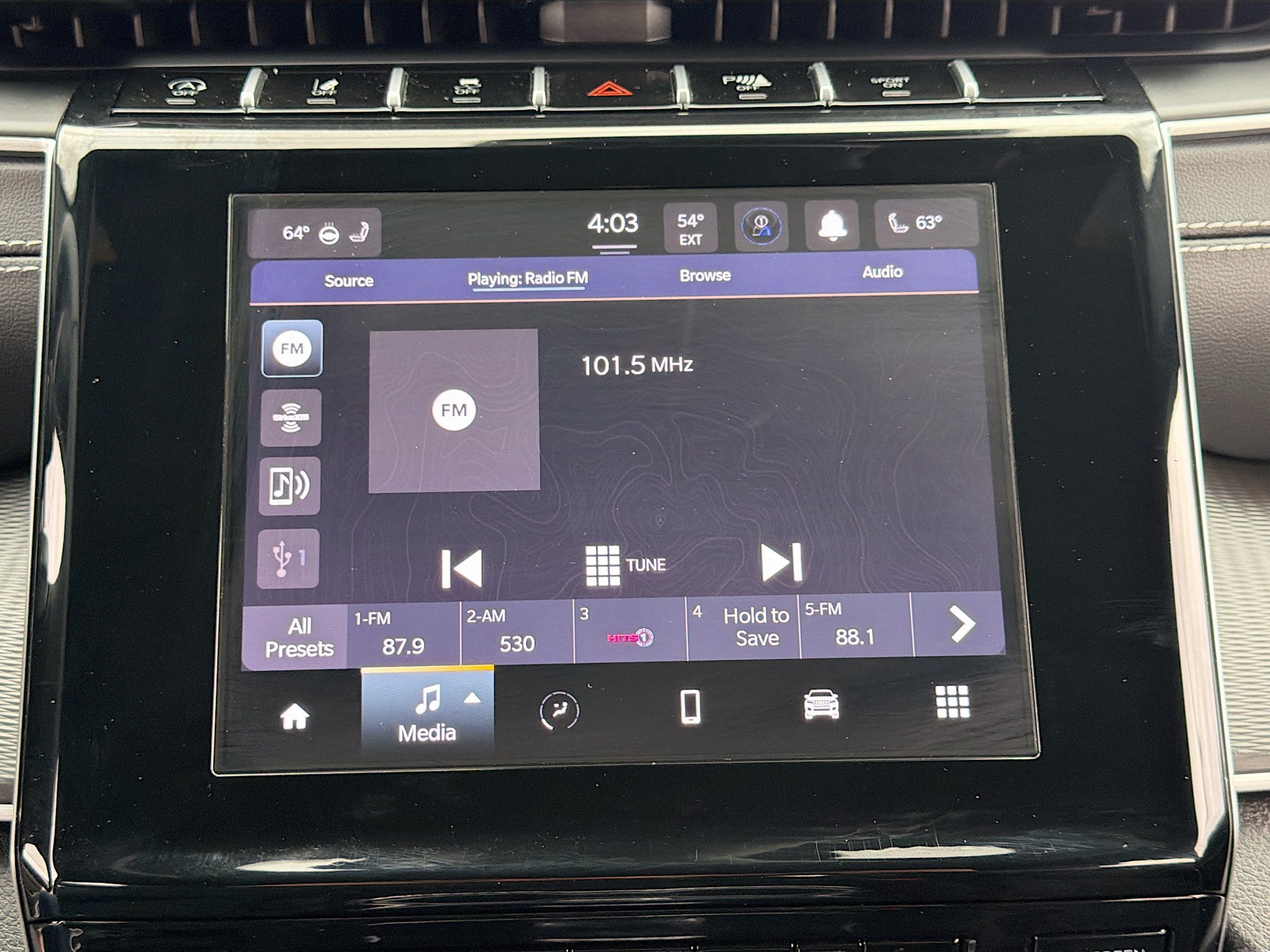 Used 2024 Jeep Grand Cherokee Altitude AWD/4WD image 21