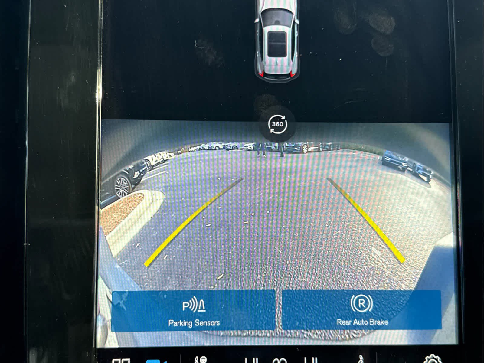 Certified 2023 Volvo XC40 B4 Plus w/ Driver Assist Package image 69