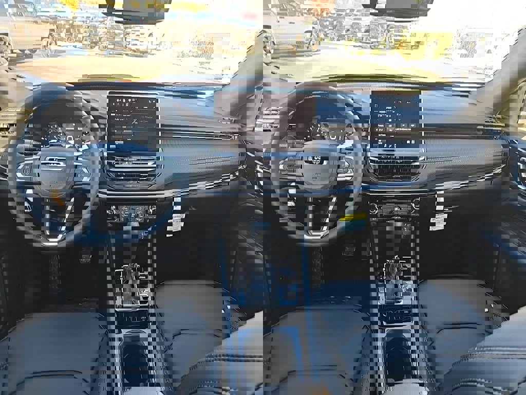 New 2026 Jeep Compass Limited image 17