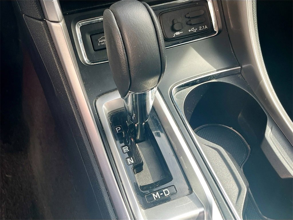 Used 2022 Subaru Ascent Limited w/ Technology Package image 16