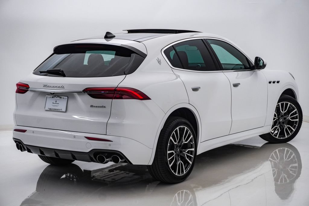 Certified 2025 Maserati Grecale GT AWD/4WD image 11