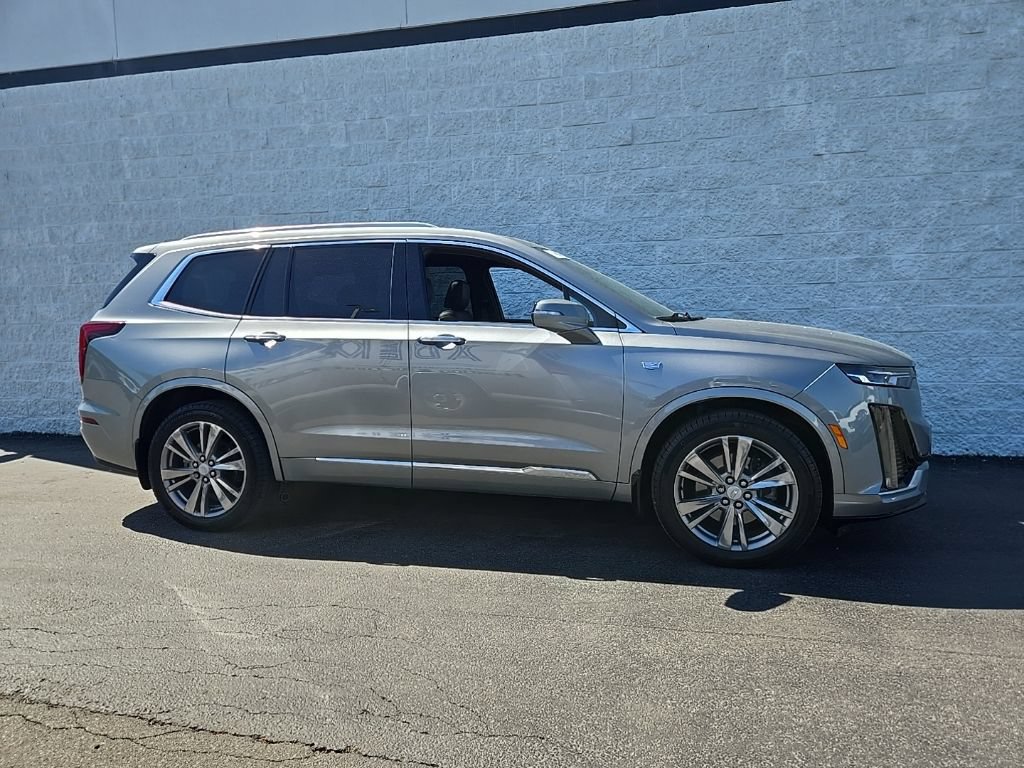 Used 2024 Cadillac XT6 Premium Luxury AWD/4WD image 19