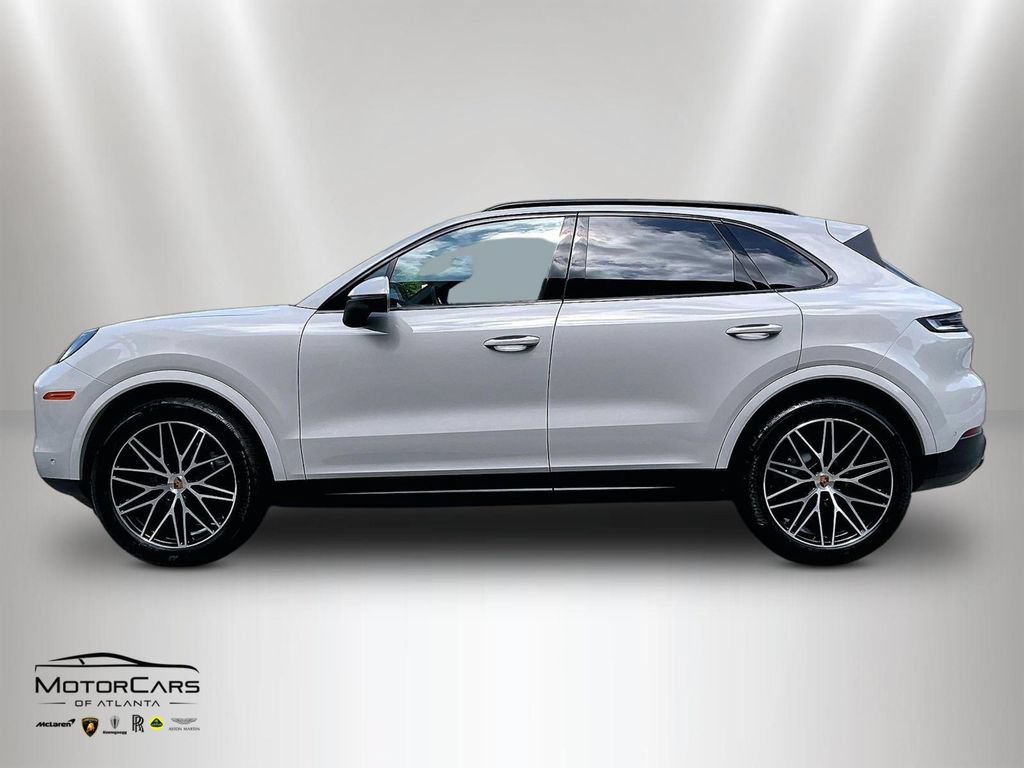 Used 2026 Porsche Cayenne AWD/4WD image 5