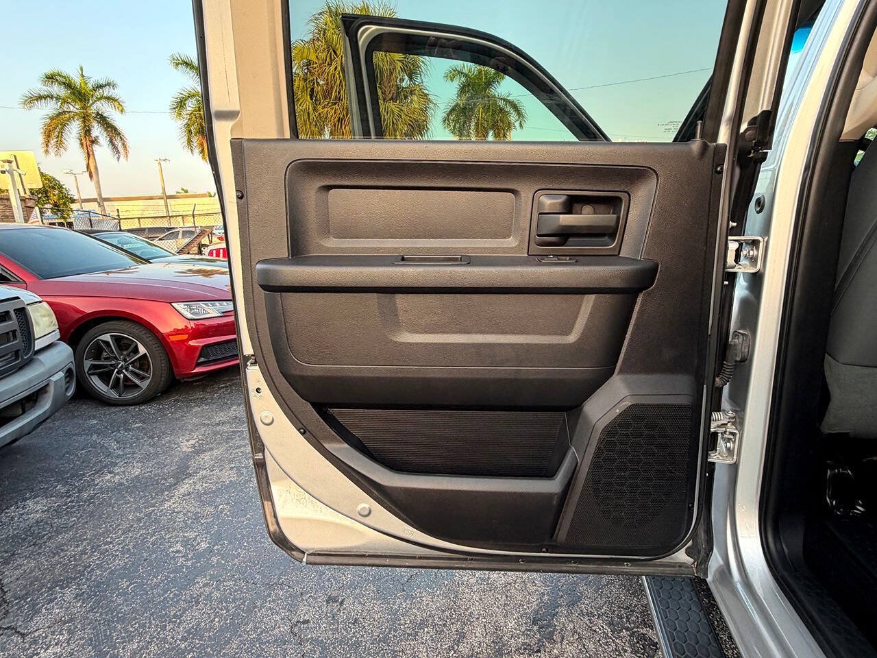 Used 2016 RAM 1500 Tradesman w/ Popular Equipment Group AWD/4WD image 34