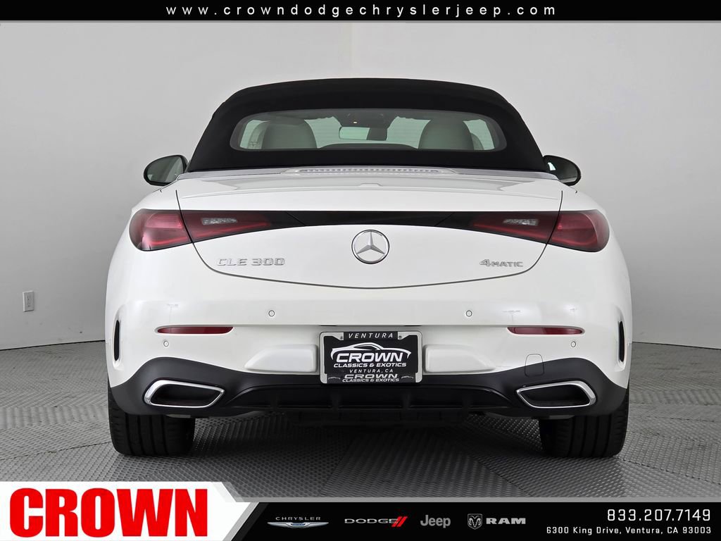 Used 2024 Mercedes-Benz CLE 300 4MATIC Cabriolet image 10