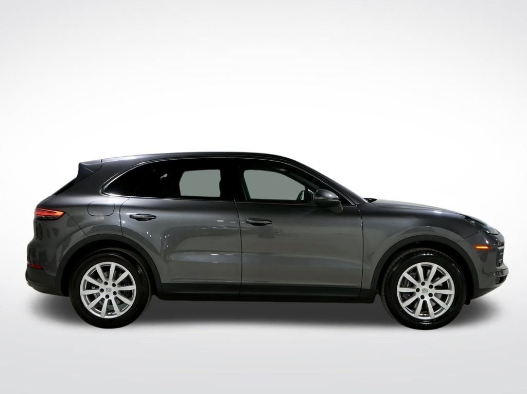 Used 2021 Porsche Cayenne image 10