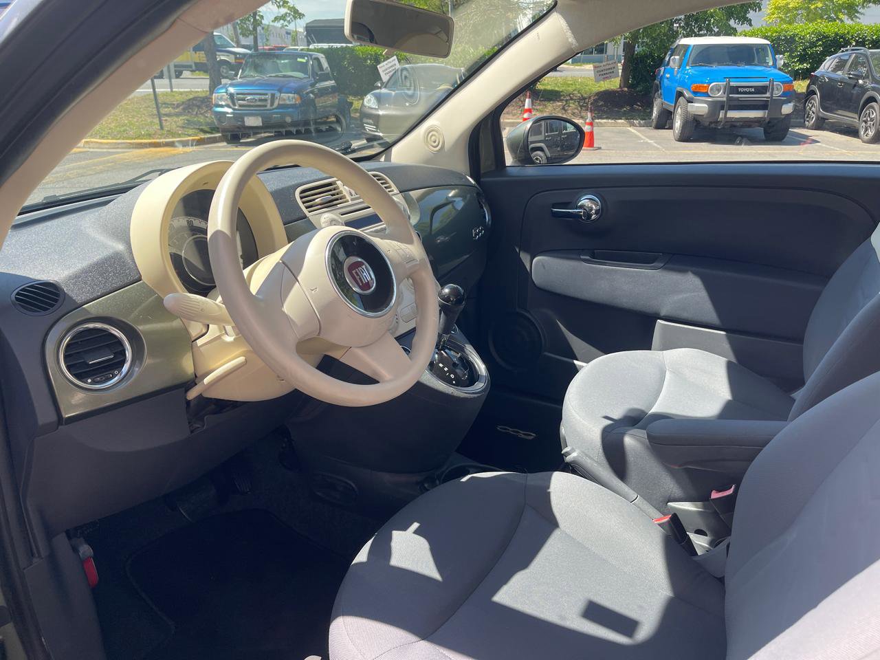 Used 2012 FIAT 500 Pop image 10