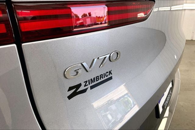 Used 2026 Genesis GV70 2.5T Advanced AWD/4WD image 9