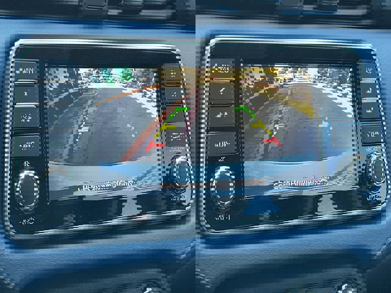 New 2025 Nissan Versa SV w/ Trunk Package image 27