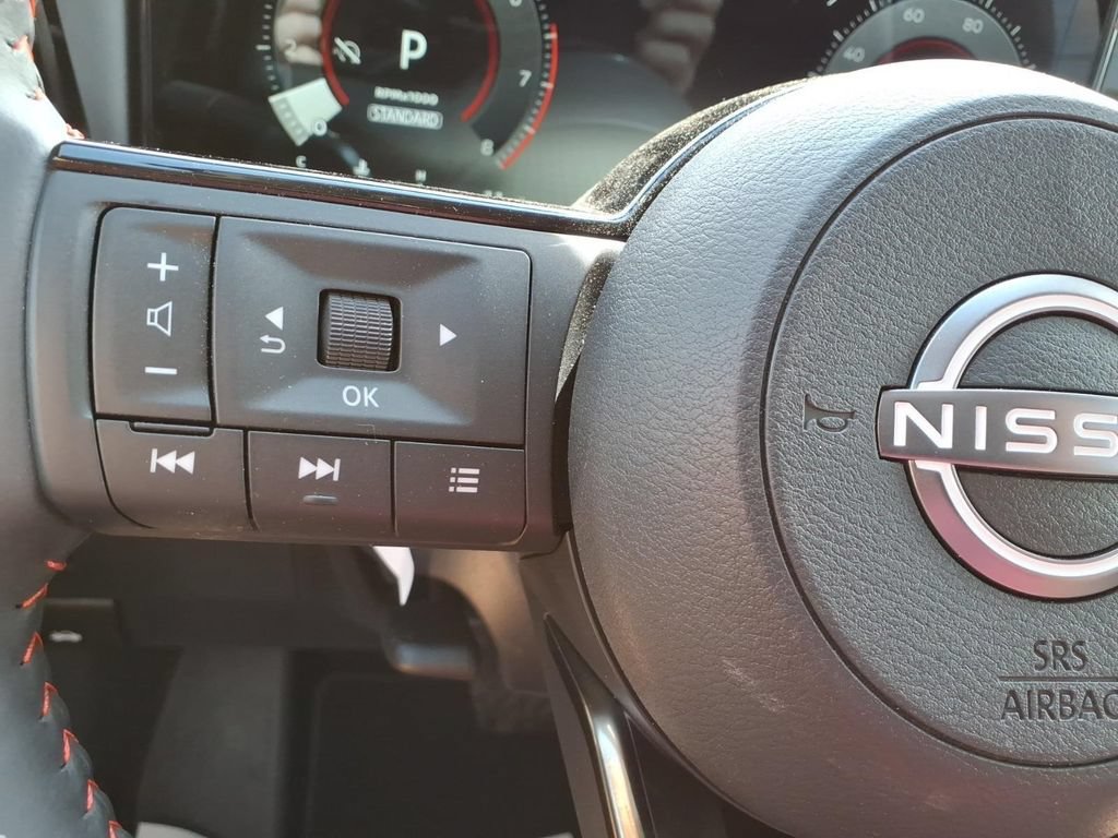 New 2026 Nissan Kicks SR FWD image 18