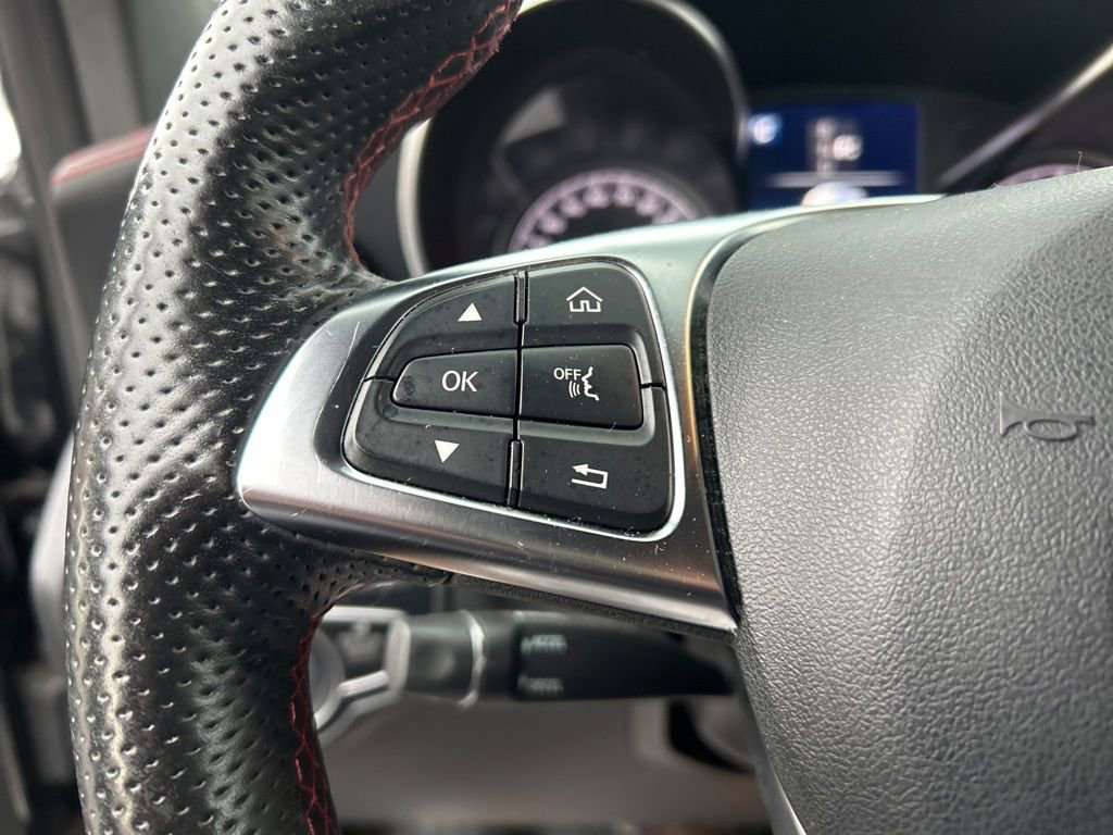 Used 2019 Mercedes-Benz GLC 43 AMG 4MATIC image 25