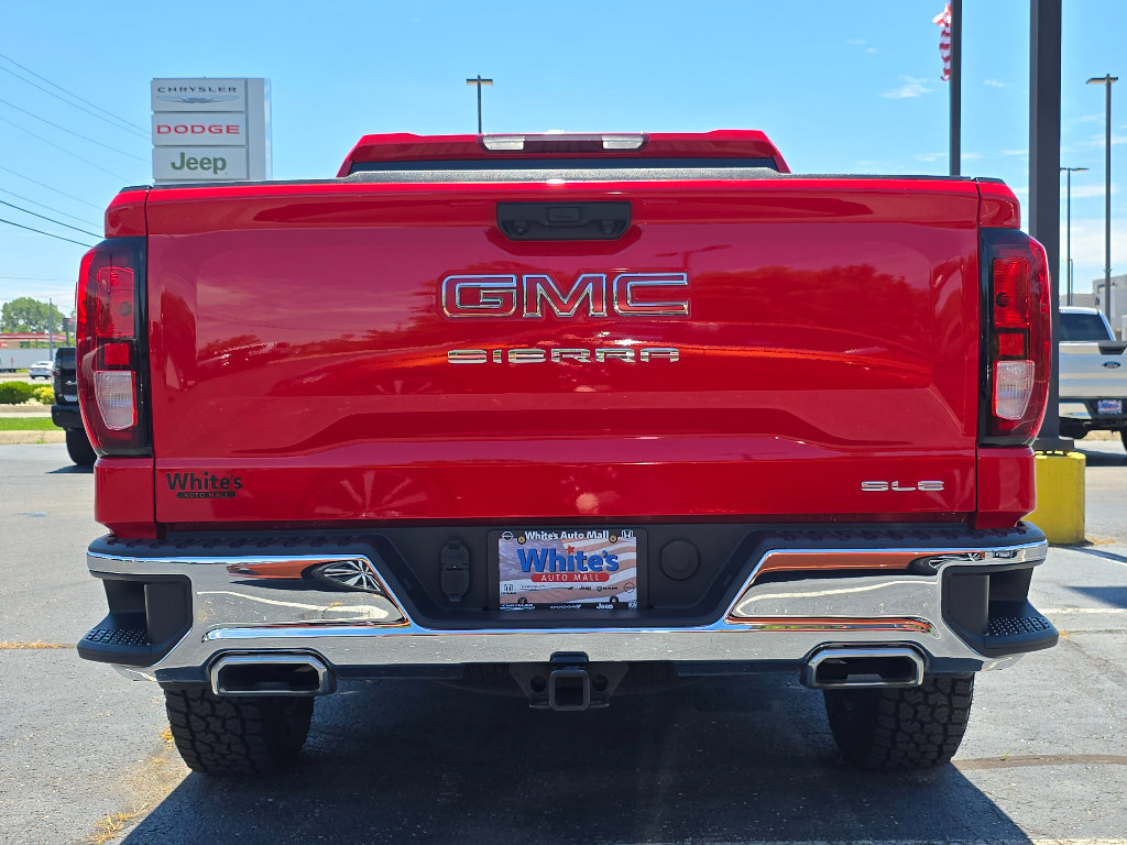 Used 2025 GMC Sierra 1500 SLE AWD/4WD image 9