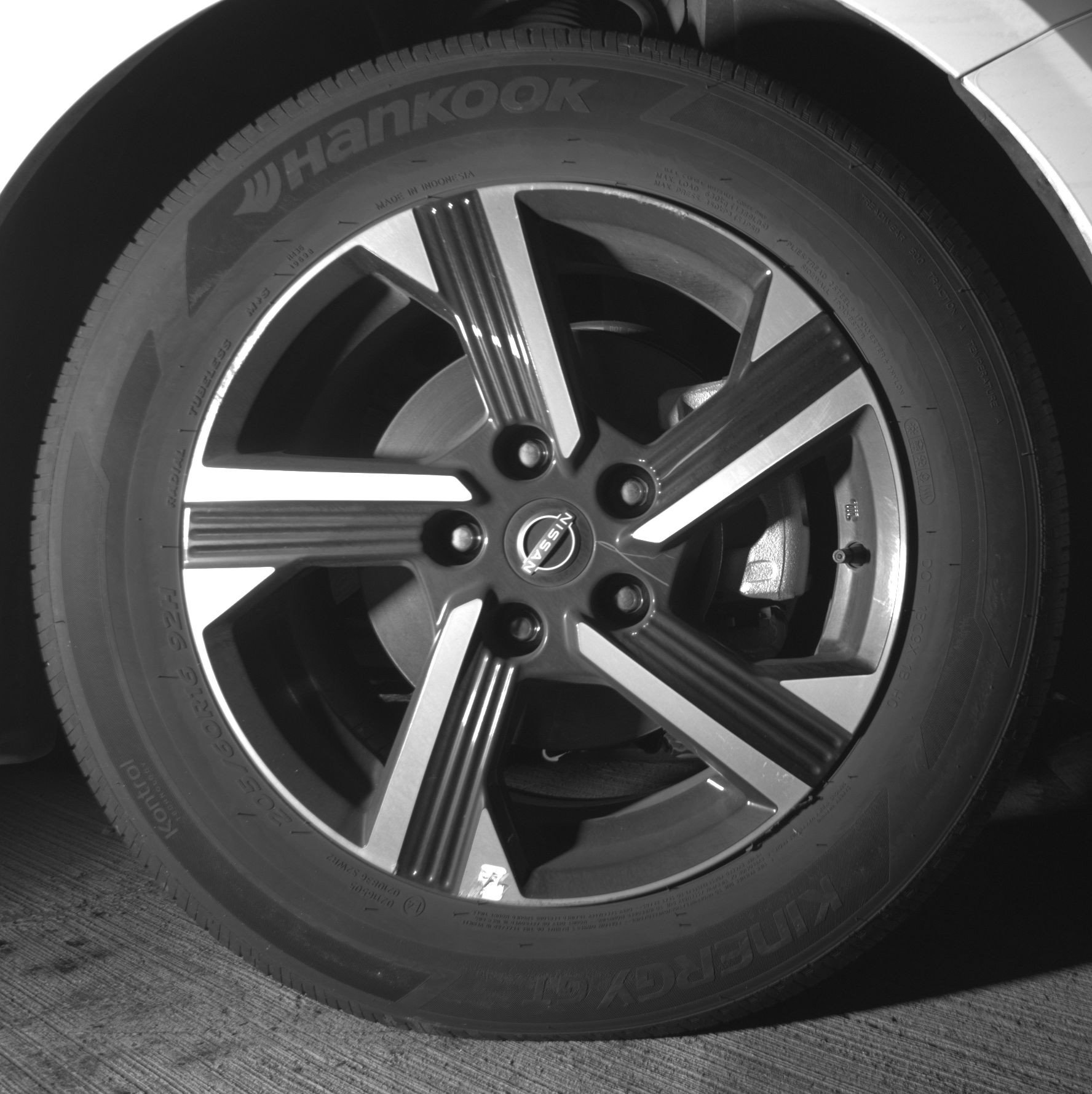 Used 2025 Nissan Sentra SV image 13