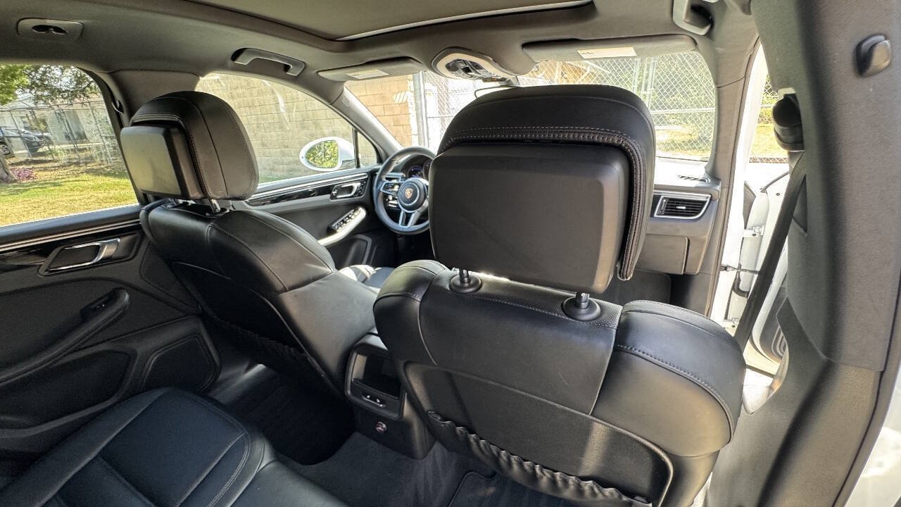 Used 2015 Porsche Macan S AWD/4WD image 42