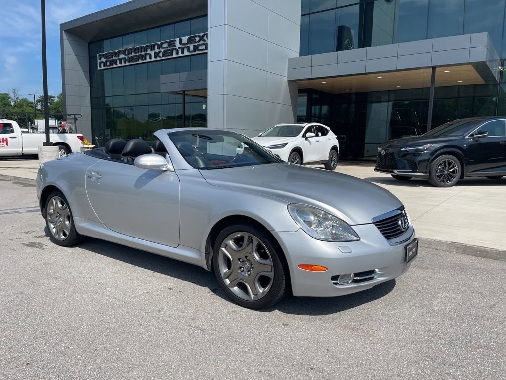 Used 2007 Lexus SC 430 Convertible RWD image 2