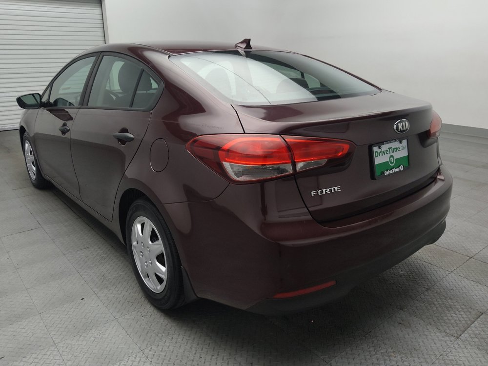 Used 2017 Kia Forte LX FWD image 5