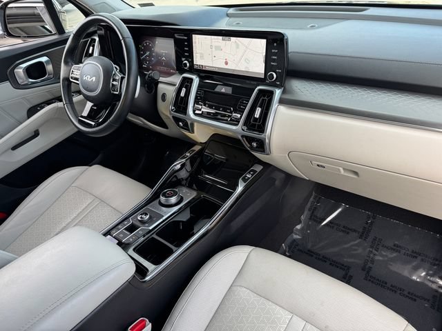 Used 2023 Kia Sorento SX Prestige AWD/4WD image 22