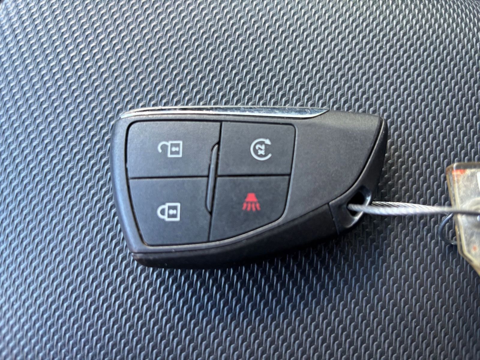 Used 2025 Chevrolet Equinox LT AWD/4WD image 25