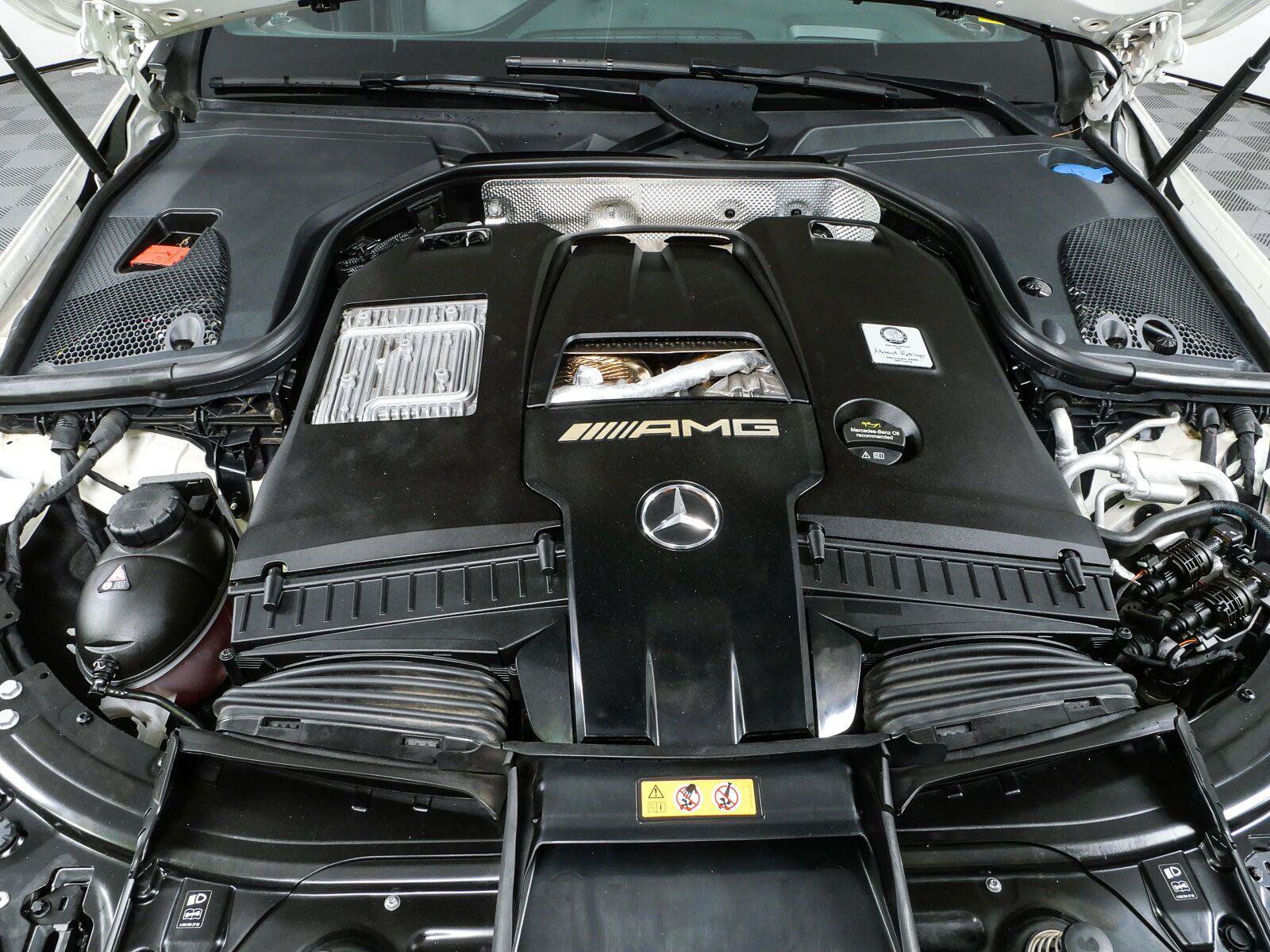 Used 2019 Mercedes-Benz AMG GT 63 image 36