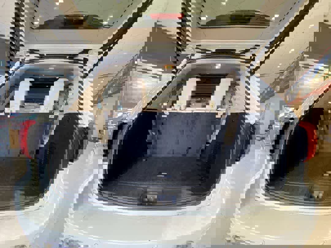 Used 2019 Nissan Pathfinder SL w/ SL Premium Package image 28