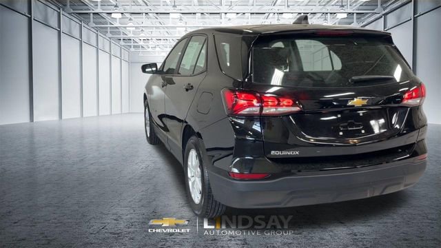 Used 2024 Chevrolet Equinox LS FWD image 8