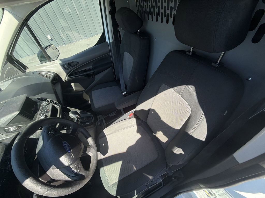 Used 2019 Ford Transit Connect XL image 11