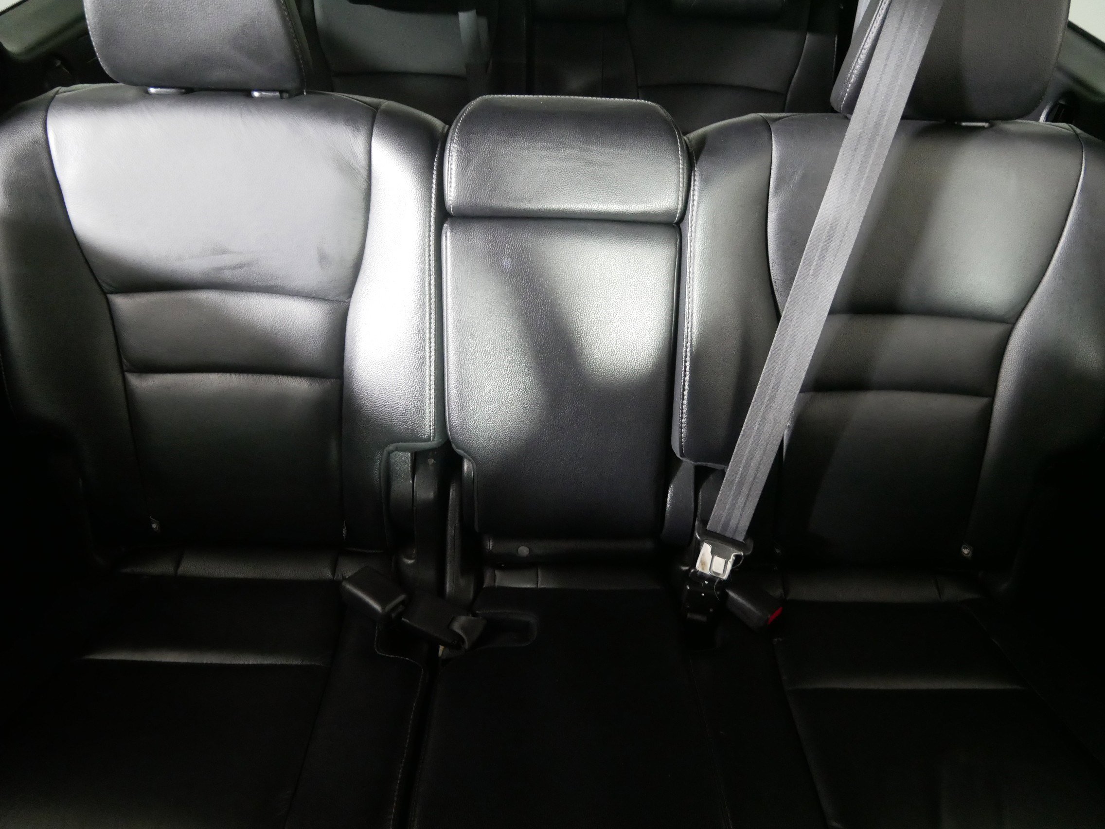 Used 2019 Honda Pilot Touring image 13