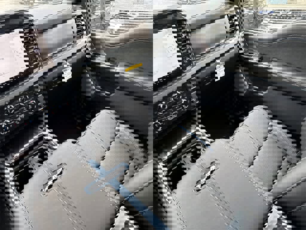 New 2026 Ford F250 Platinum image 19