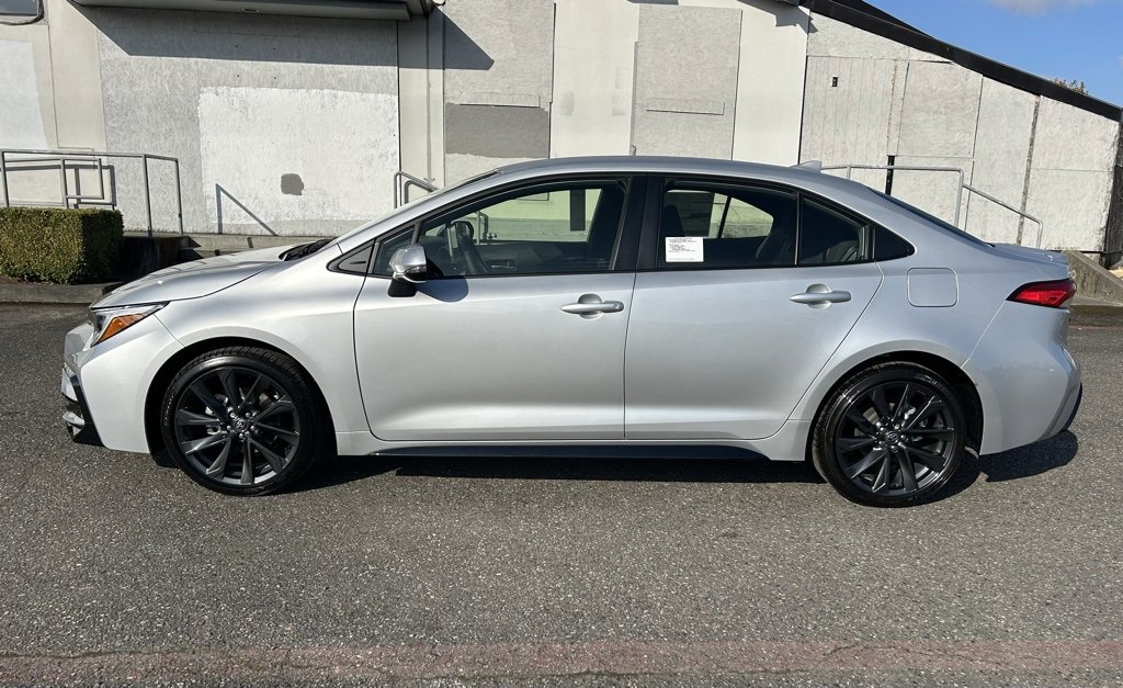 New 2026 Toyota Corolla SE image 8