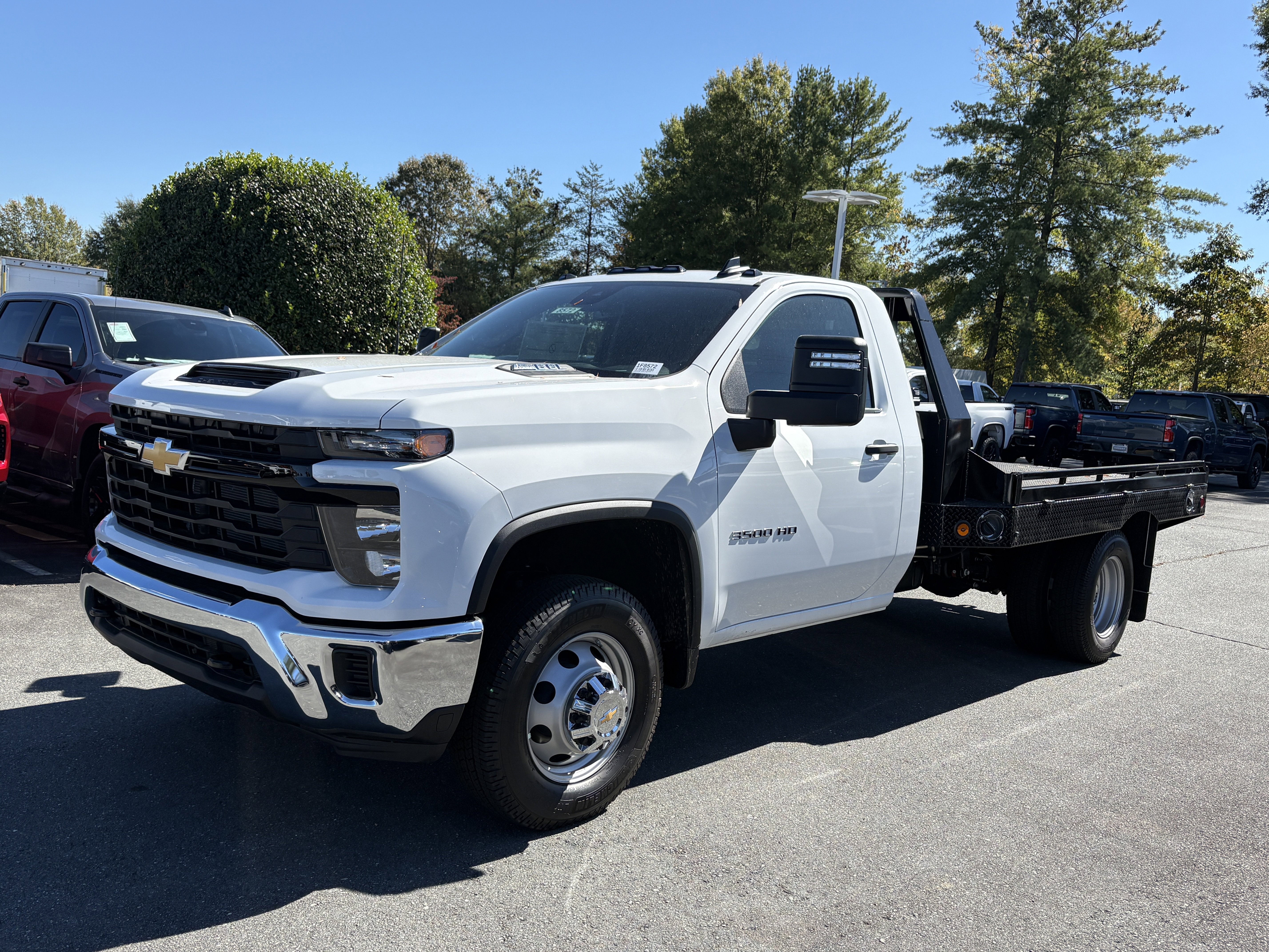 New 2025 Chevrolet Silverado 3500 W/T w/ WT Convenience Package image 1