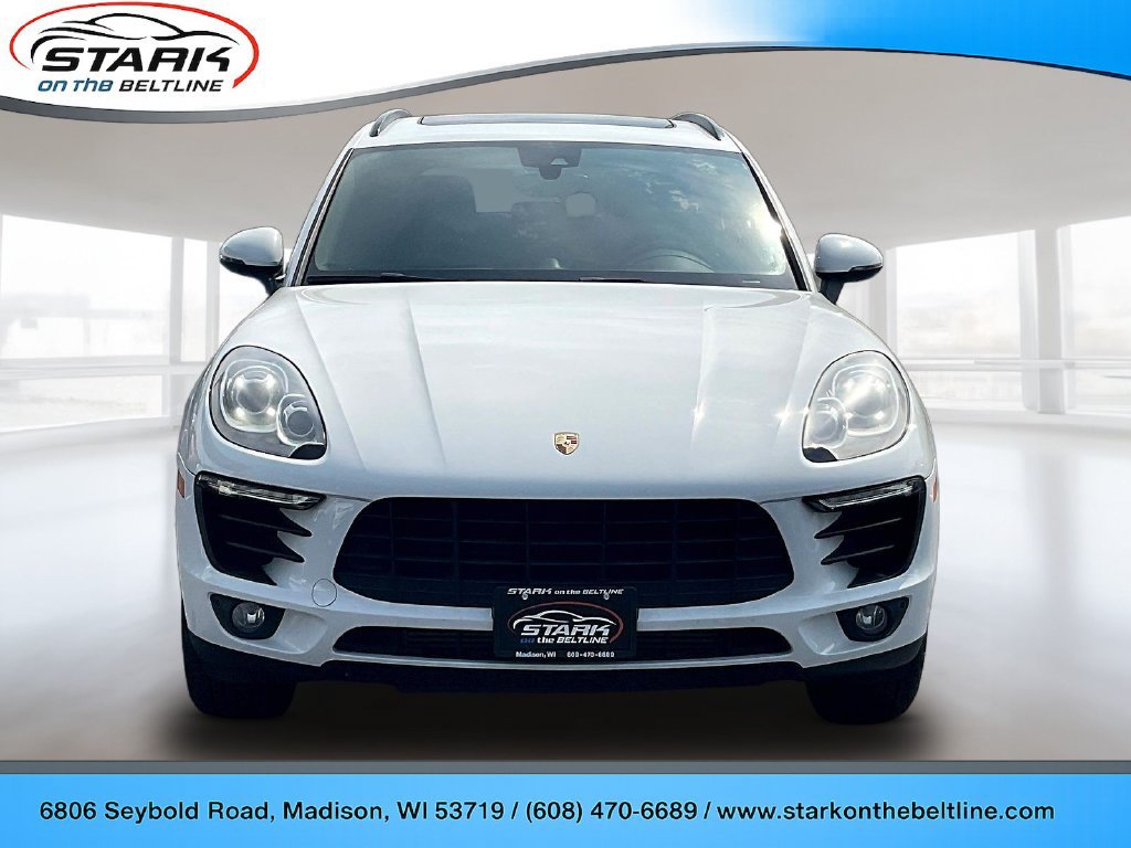 Used 2018 Porsche Macan AWD/4WD image 2