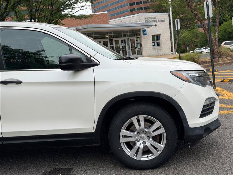 Used 2018 Honda Pilot LX image 6