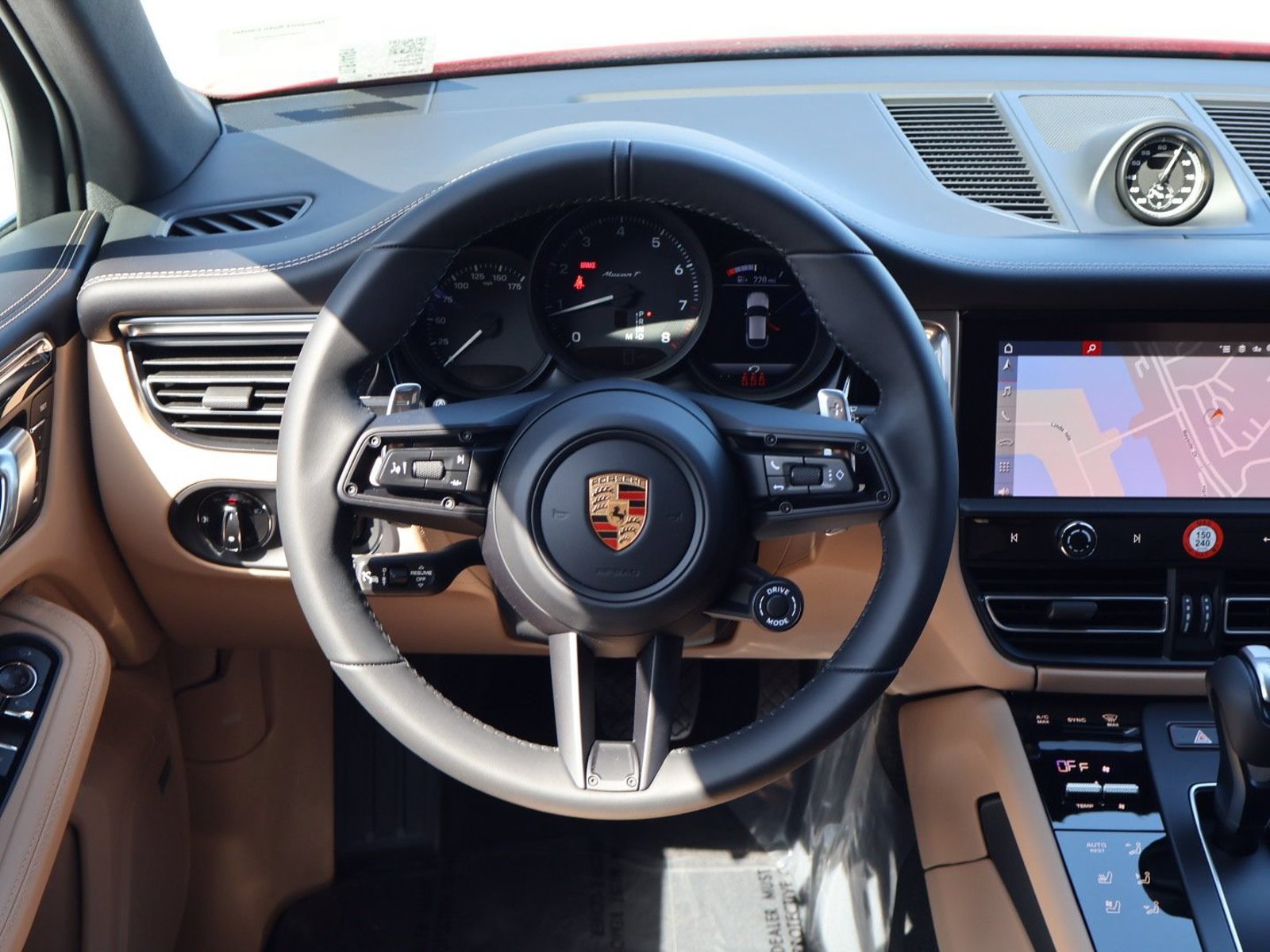 New 2026 Porsche Macan Turbo AWD/4WD image 15