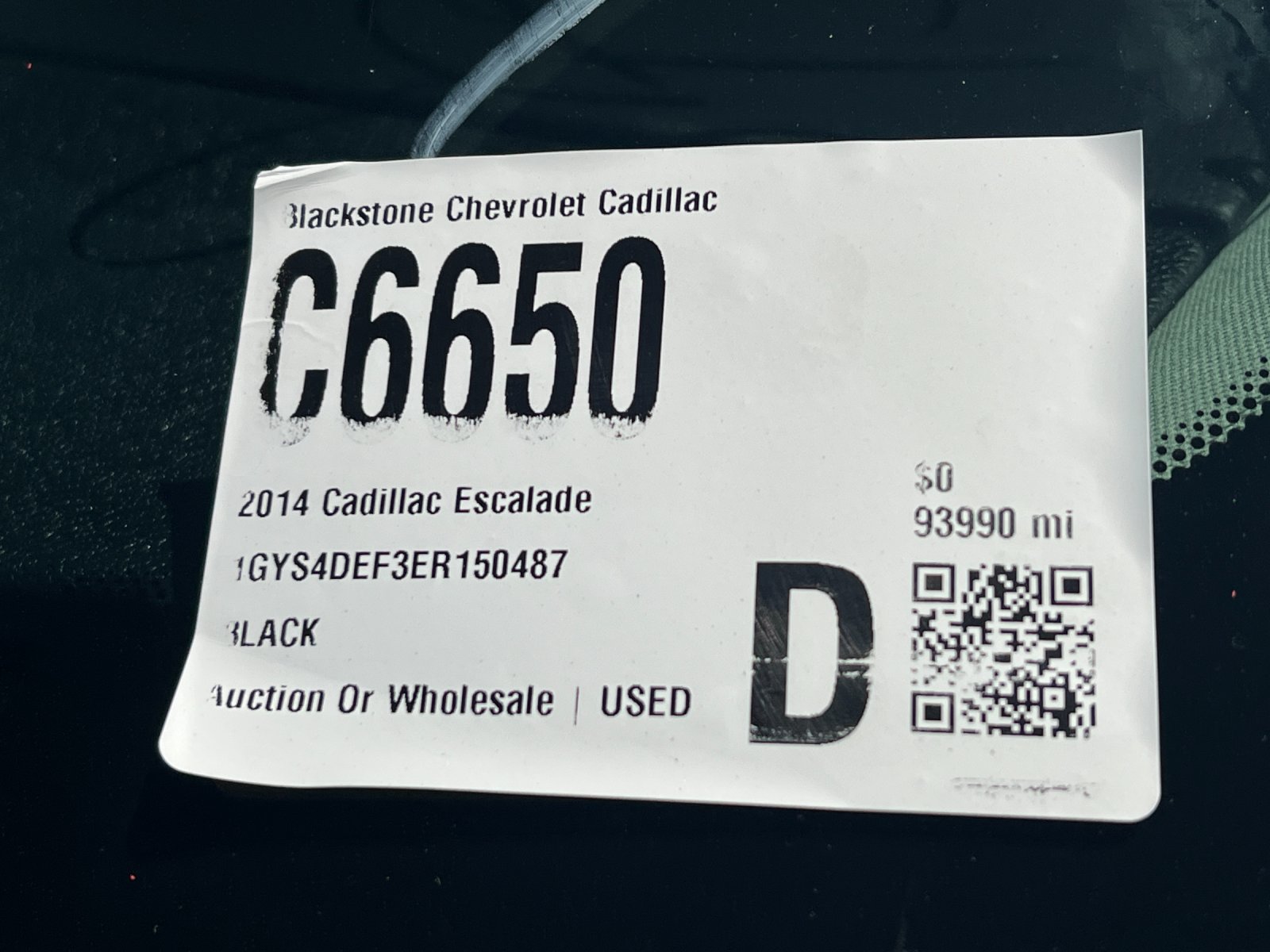 Used 2014 Cadillac Escalade Platinum AWD/4WD image 3