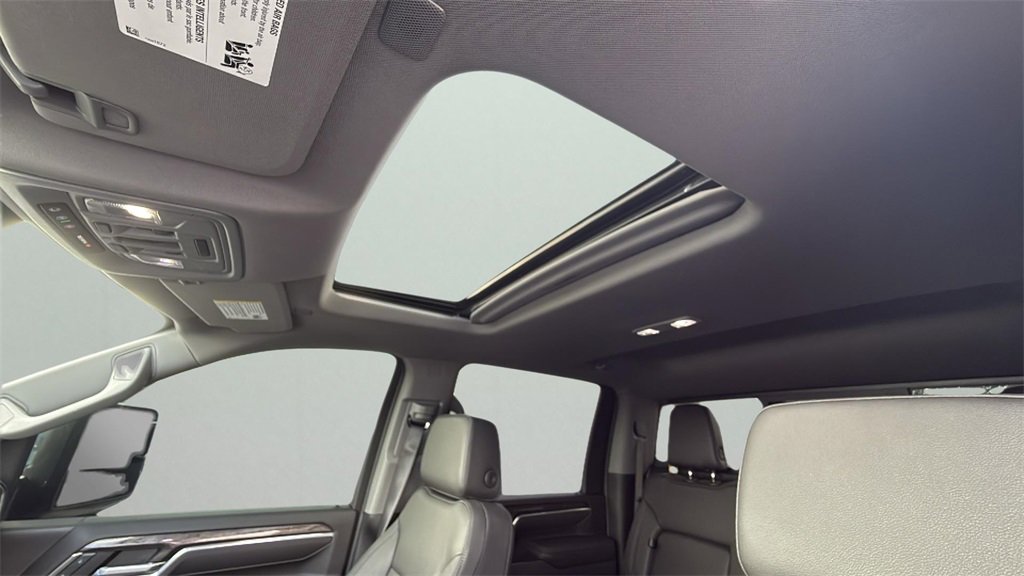 Used 2025 Chevrolet Silverado 2500 LTZ w/ LTZ Premium Package image 42