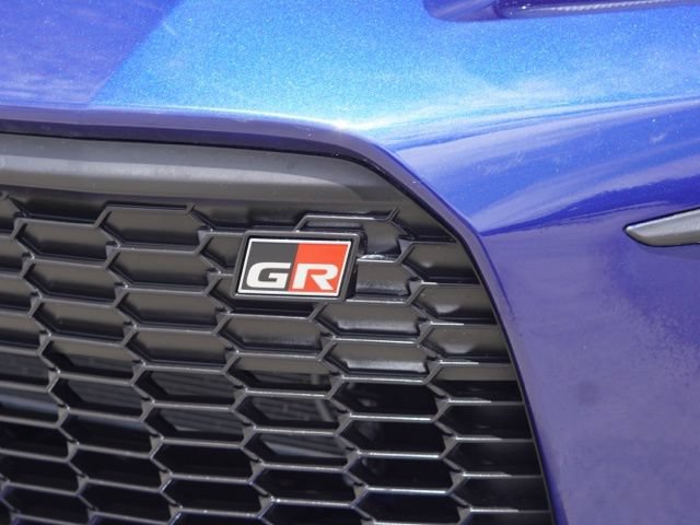Used 2025 Toyota GR86 Premium w/ Performance Package RWD image 9