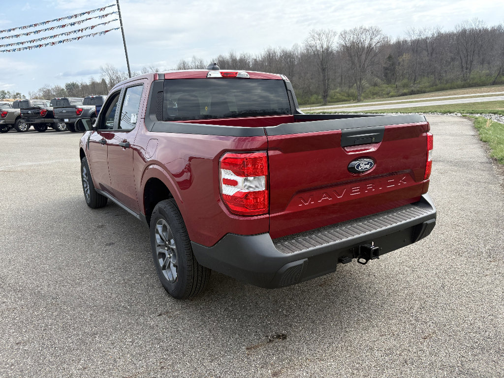 New 2026 Ford Maverick XLT FWD image 3