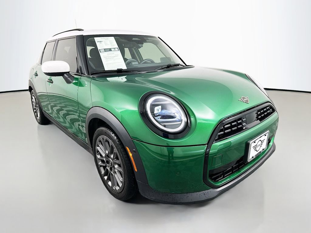 Certified 2025 MINI Cooper 4-Door Hardtop FWD image 3
